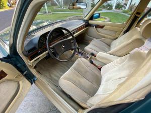 Mercedes-Benz 280 SE 1983 года  (EU)